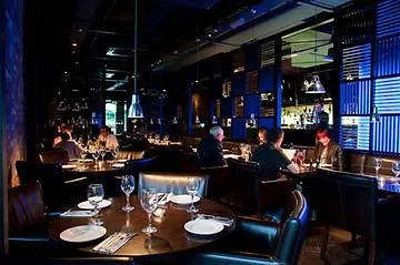 Mour Hotel Mansfield 4*,