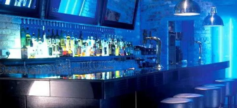 Mour Hotel Mansfield